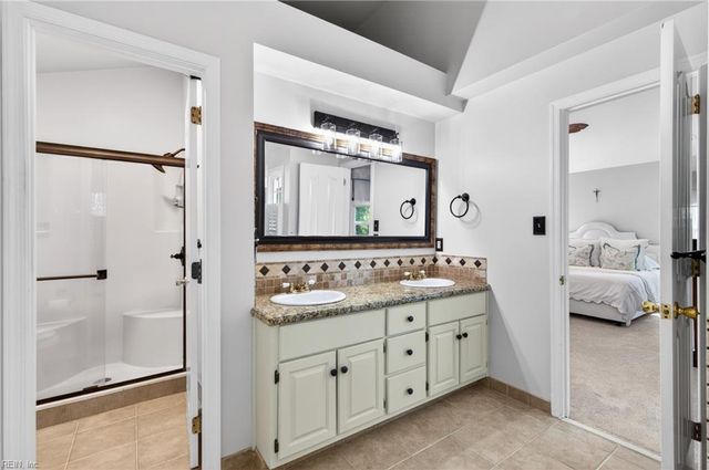 103 W Wedgwood DR, Yorktown, VA 23693