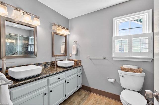 103 W Wedgwood DR, Yorktown, VA 23693
