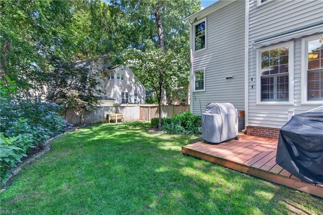 103 W Wedgwood DR, Yorktown, VA 23693