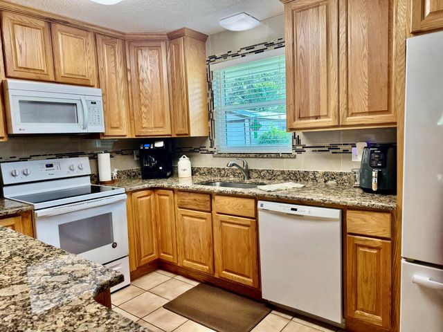 3548 SW 16th Street, Okeechobee, FL 34974