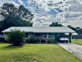 3548 SW 16th Street, Okeechobee, FL 34974