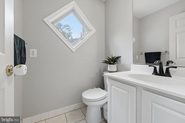 320 MAPLE AVE, Wyncote, PA 19095