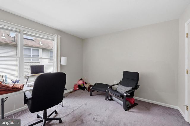 320 MAPLE AVE, Wyncote, PA 19095