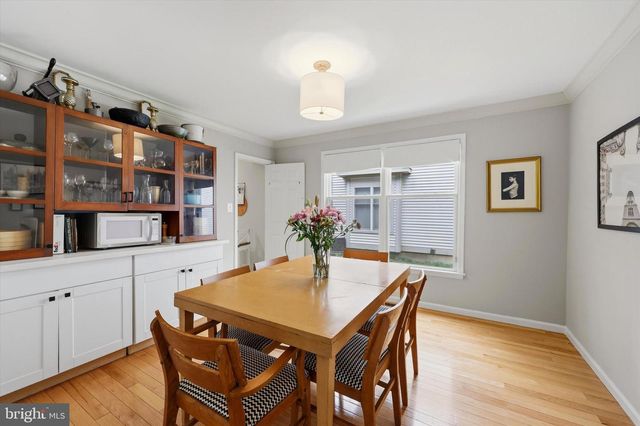 320 MAPLE AVE, Wyncote, PA 19095