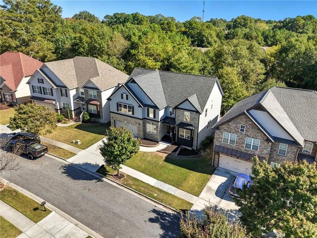 1328 Avington Glen Dr, Lawrenceville, GA 30045