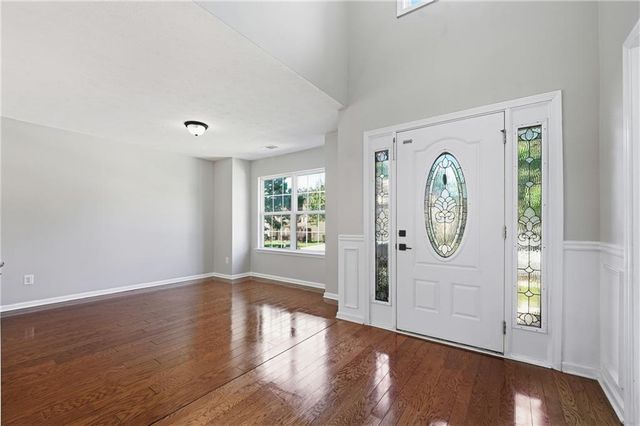 1328 Avington Glen Dr, Lawrenceville, GA 30045