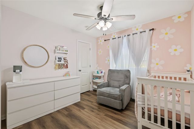 2210 Clover Park Drive, Arlington, TX 76013