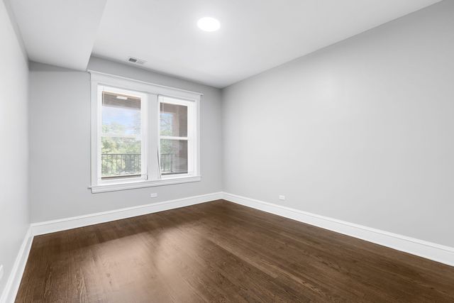 5724 S King Drive 2, Chicago, IL 60637