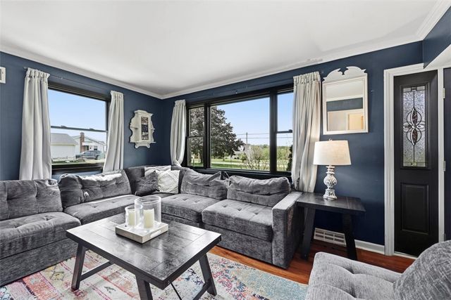 529 Hartzell School Rd, Marion Twp, PA 16123