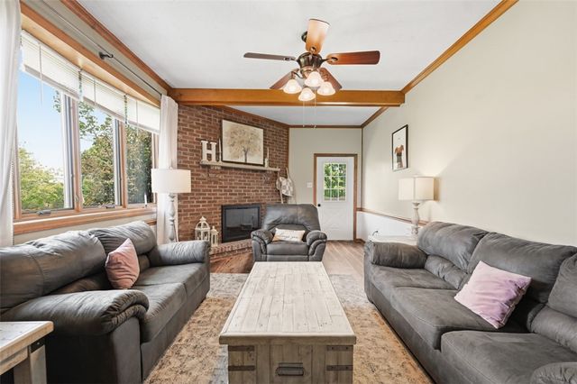 529 Hartzell School Rd, Marion Twp, PA 16123