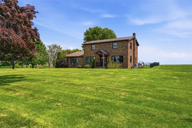 529 Hartzell School Rd, Marion Twp, PA 16123