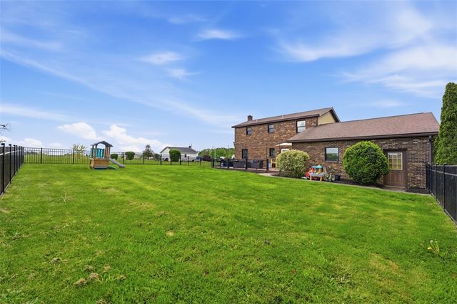 529 Hartzell School Rd, Marion Twp, PA 16123