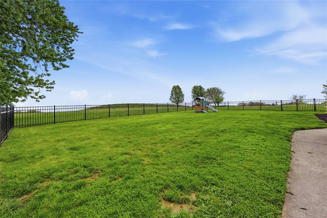 529 Hartzell School Rd, Marion Twp, PA 16123
