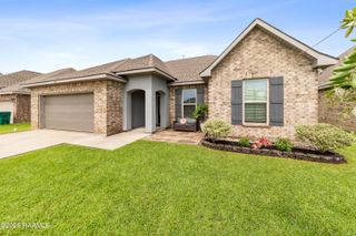 123 Chloe Street, Broussard, LA 70518