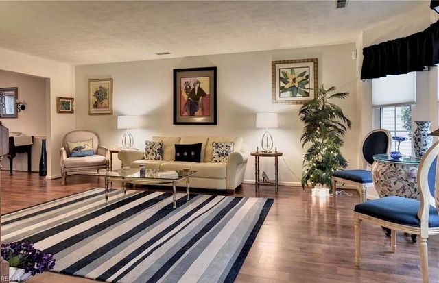 810 Westgate CT, Newport News, VA 23602