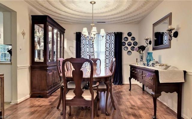 810 Westgate CT, Newport News, VA 23602