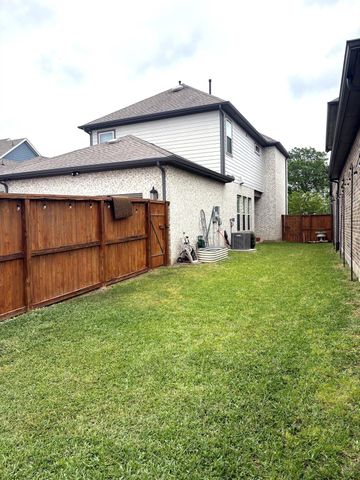 2135 Creekside Breeze Drive, Missouri City, TX 77459