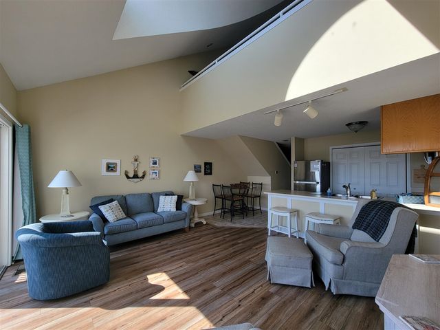 114 Millpoint Drive 14, Spring Lake, MI 49456