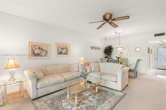 1040 Country Club Drive 208, Margate, FL 33063