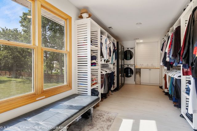 8S452 Bell Drive, Naperville, IL 60565