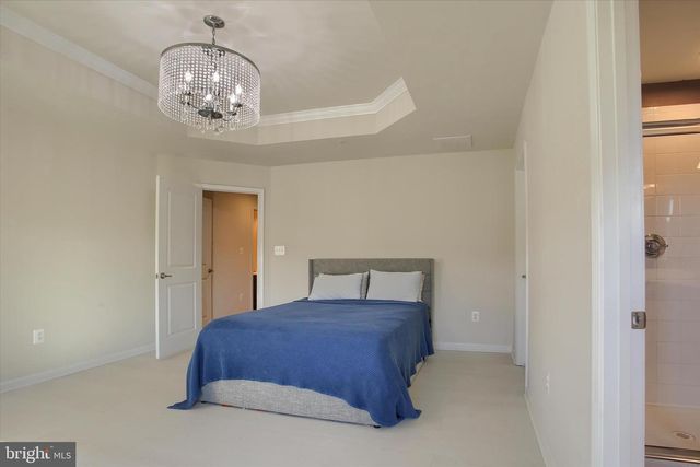 4264 SECRETARIAT ST., Harrisburg, PA 17112