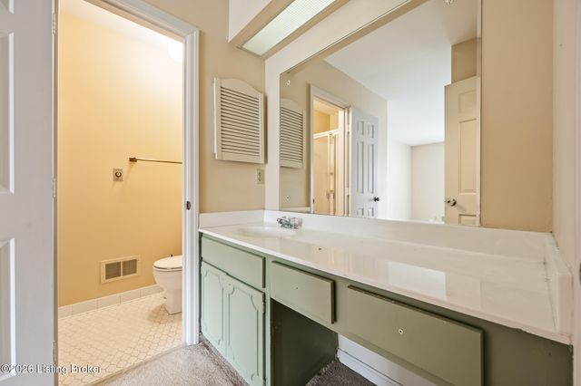 1029 Burning Springs Cir, Louisville, KY 40223