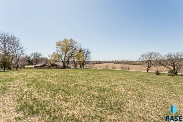 1000 N Six Mile Rd, Sioux Falls, SD 57110