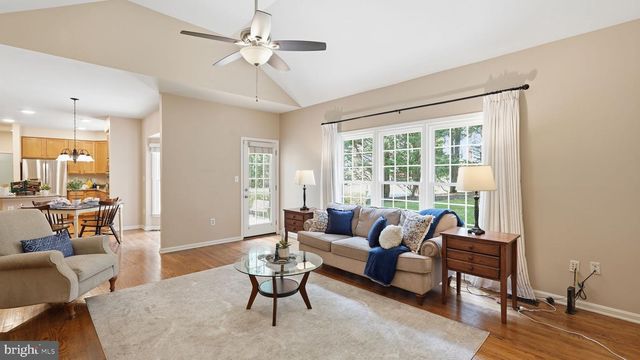 4281 WILTSHIRE PL, Dumfries, VA 22025
