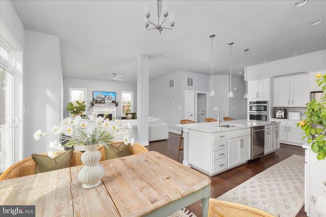 8734 LUKENS LN, Alexandria, VA 22309