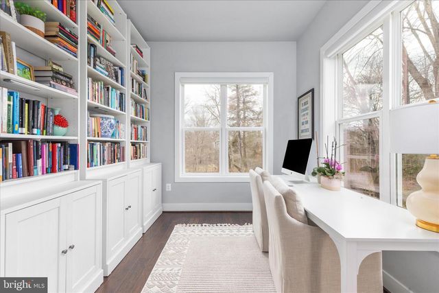 8734 LUKENS LN, Alexandria, VA 22309