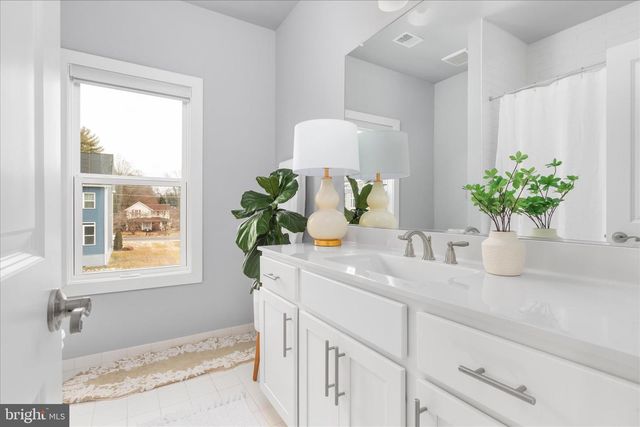 8734 LUKENS LN, Alexandria, VA 22309