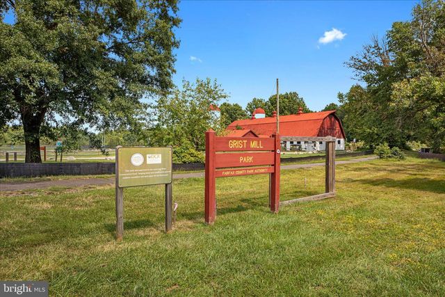 8734 LUKENS LN, Alexandria, VA 22309