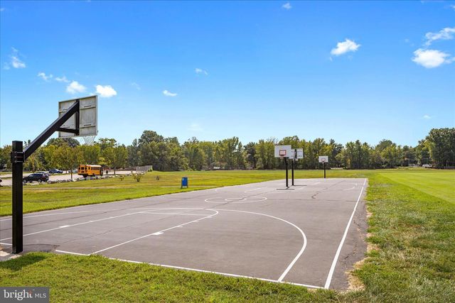 8734 LUKENS LN, Alexandria, VA 22309