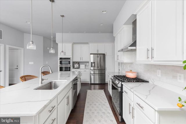 8734 LUKENS LN, Alexandria, VA 22309