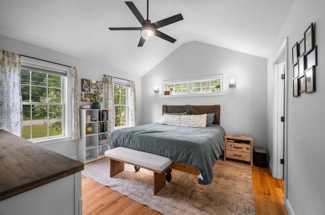 34 Crawley Falls Road, Brentwood, NH 03833