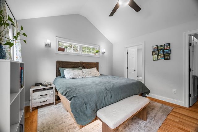 34 Crawley Falls Road, Brentwood, NH 03833