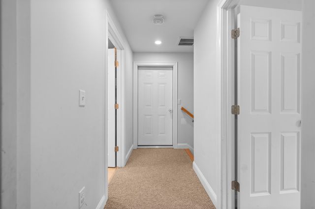 34 Crawley Falls Road, Brentwood, NH 03833