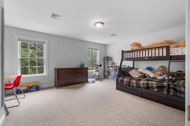 34 Crawley Falls Road, Brentwood, NH 03833