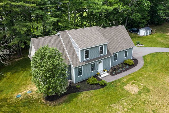34 Crawley Falls Road, Brentwood, NH 03833