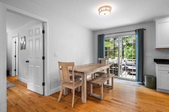 34 Crawley Falls Road, Brentwood, NH 03833