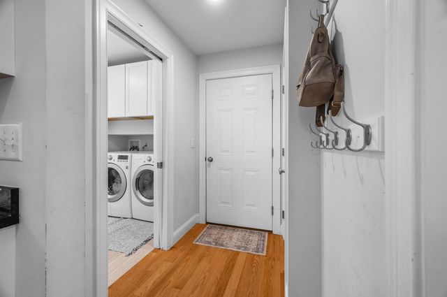 34 Crawley Falls Road, Brentwood, NH 03833