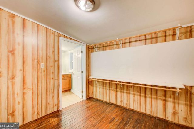 504 N Little Victoria Road, Woodstock, GA 30189