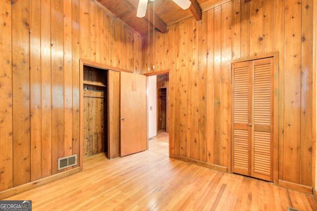 504 N Little Victoria Road, Woodstock, GA 30189