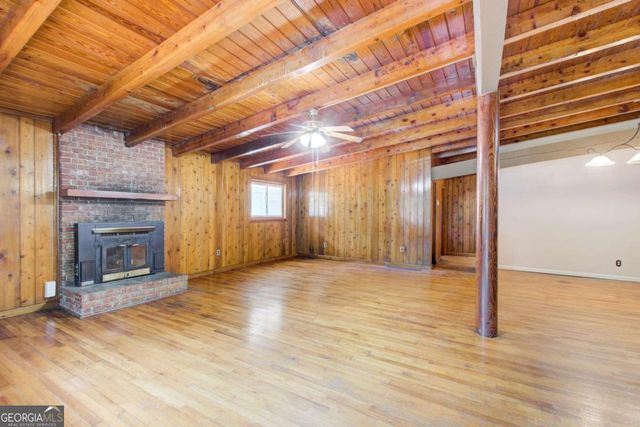 504 N Little Victoria Road, Woodstock, GA 30189