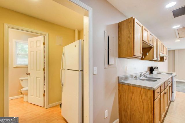 504 N Little Victoria Road, Woodstock, GA 30189