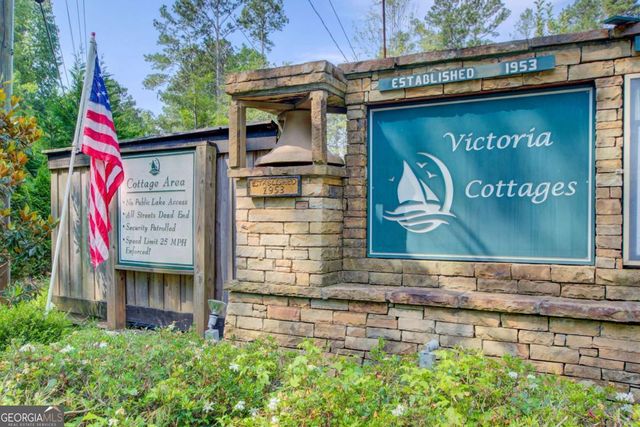 504 N Little Victoria Road, Woodstock, GA 30189