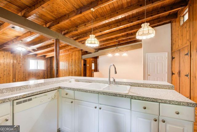 504 N Little Victoria Road, Woodstock, GA 30189