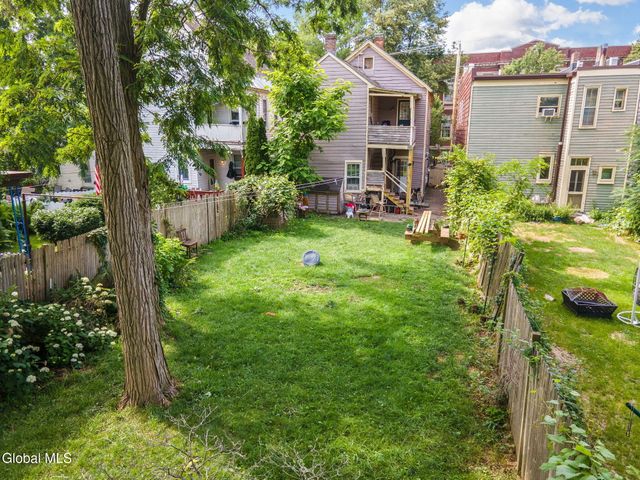 134 Front Street, Schenectady, NY 12305