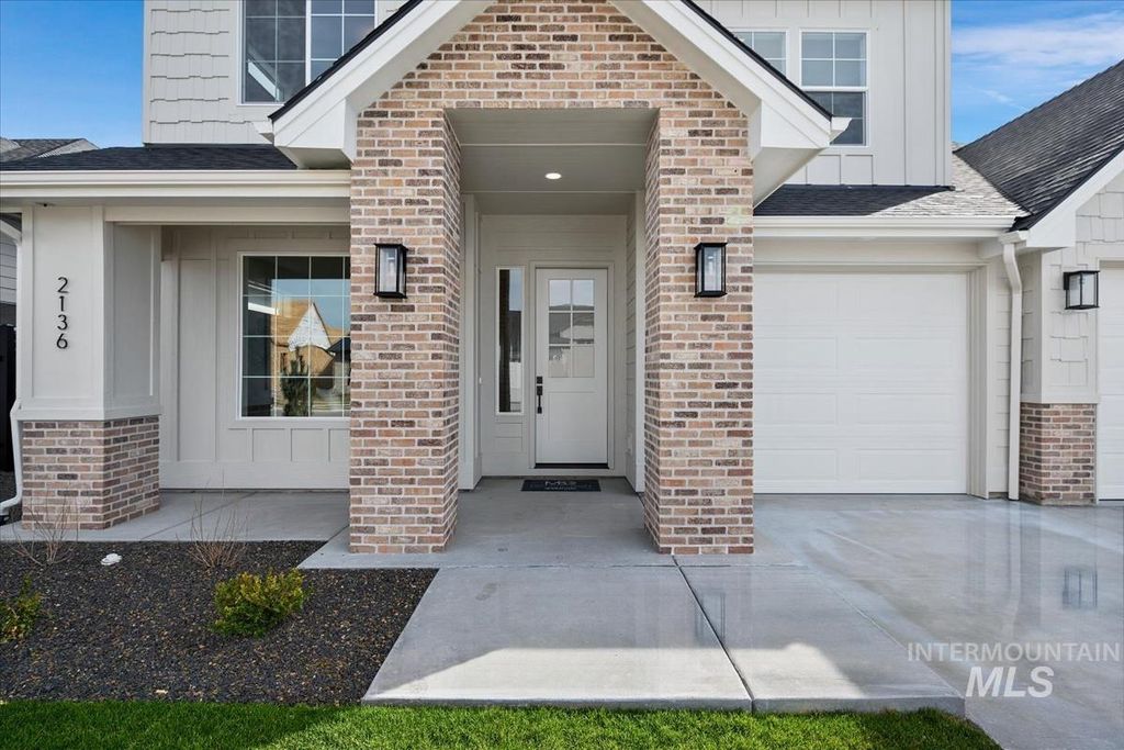 2136 N Palaestra Ave, Eagle, ID 83616 photo 2