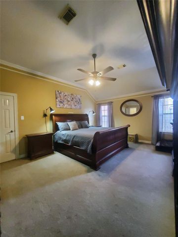 1703 E Hedgecroft Drive, El Lago, TX 77586